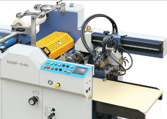 China Oil Heat Electric Laminator Machine , 3 Phase Digital Print Lamination Machines supplier